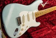 Fender Custom Shop LTD 57 Strat Aged Sonic Blue